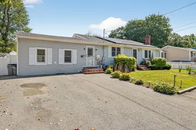 274 Ettrick St 1