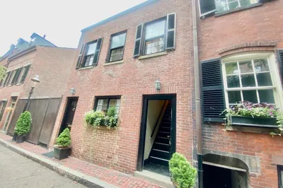 42 Cedar Lane Way #1