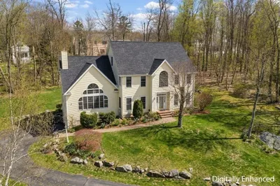 15 Keyes House Road 1
