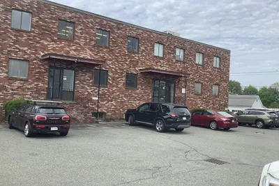 400 Hillside Ave #8 1