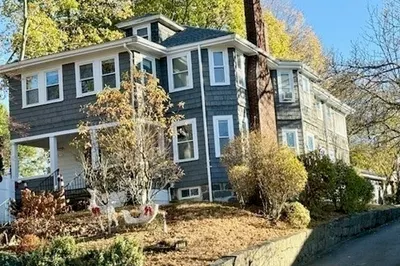 677 Union St #1 1