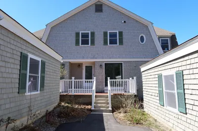 74 Branch St #15 1