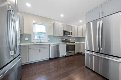 62-64 Bradbury Ave #2 1