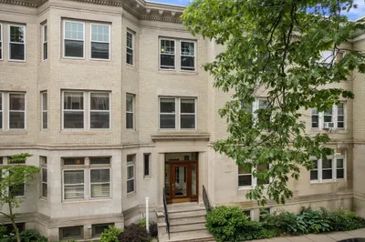 76 Marshal St #2