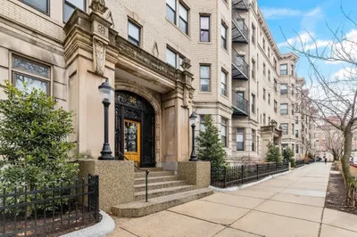 56 Charlesgate E #135 1