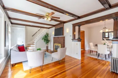 49 Stanley Ave 1