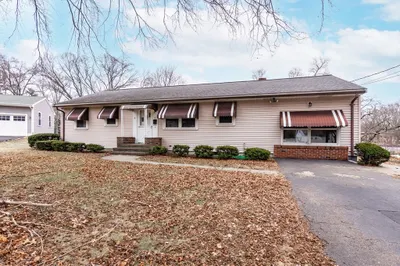 51 Pincushion Road 1