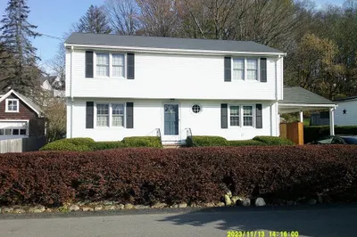 42 East Street Ext