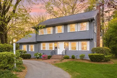 53 Magaletta Dr 1