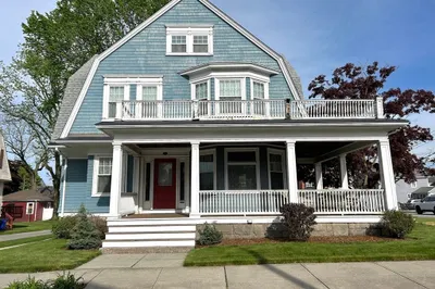 641 Hanover St 1
