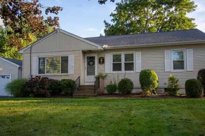 69 Airport Rd 1