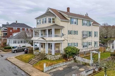 93 Osborn St 1