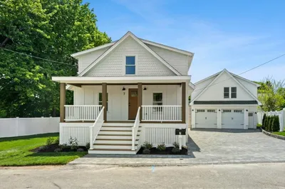 7 Somerville Ave 1