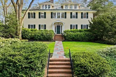 44 Montvale Rd 1