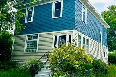 106 Robbins Ave 1