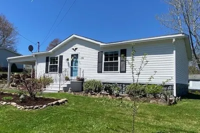 170 Champagne Rd 1