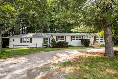 14 Farm Ln 1