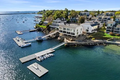 41 Wharf Path #41 1