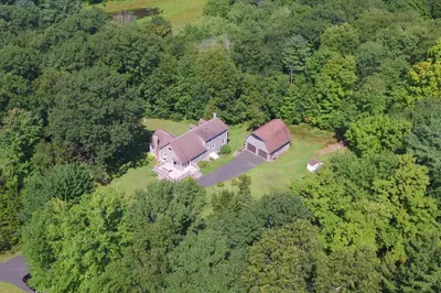 91 Barton Ave 1