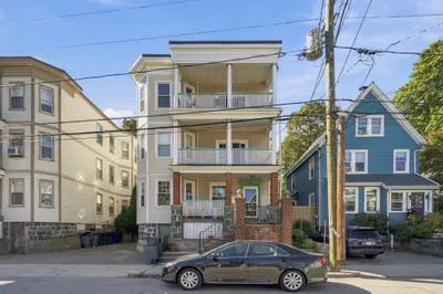 137 Poplar St #1 1