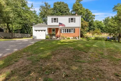 336 Taylor Rd 1