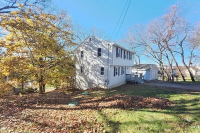 64 Regent Avenue 1