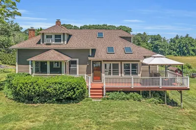 1025 New Ipswich Rd 1