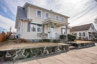 22 Dewey Ave 1