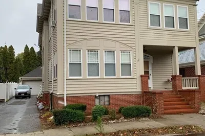 21 Gould Street #1 1