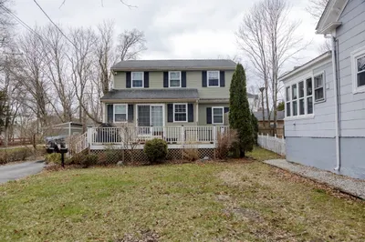 35 Hope St