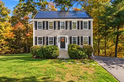 72 Hoover St 1