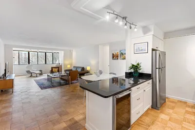 8 Whittier Pl #5E