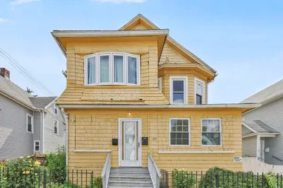 188-190 Commonwealth Ave 1