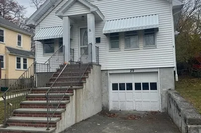 29 Brewster Street