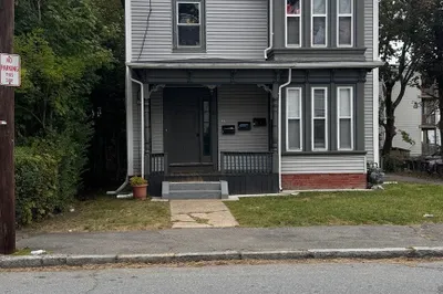 28 Elm Ave 1