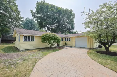 20 Ruth Drive