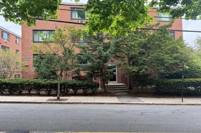 197 Kent St #17