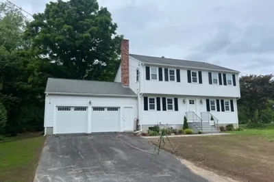 10 Overlook Drive 1