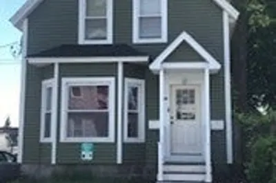 18 A St #1