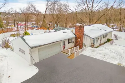 79 Royce Rd 1