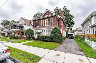 35 Trafton Road 1