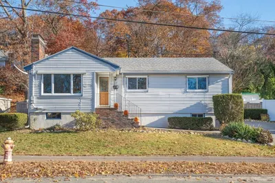 27 Cedar Brook Rd 1