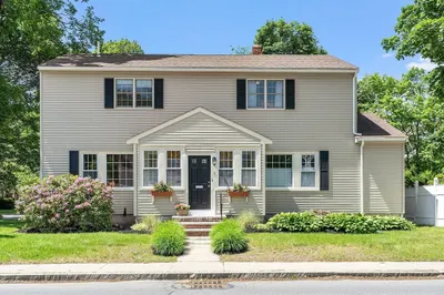 4 Pleasant View St