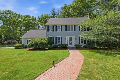 32 Millfarm Dr 1