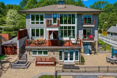 2 Blanchard Road 1