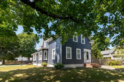 230 N Main St 1