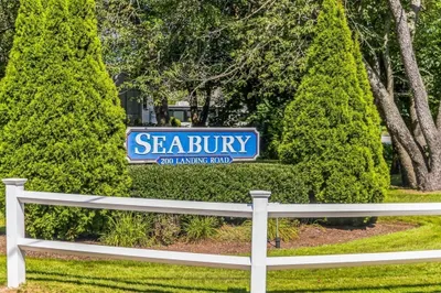 59 Seabury Circle #59 1