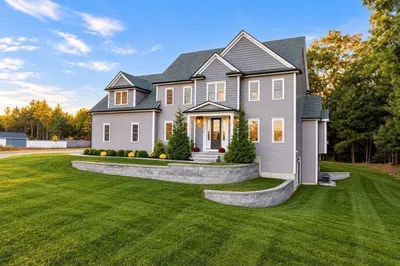 381 Prospect St 1