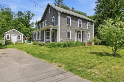 541 Bedford St 1