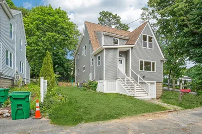 559 Winthrop St 1